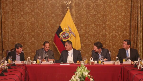 Desayuno del presidente Rafael Correa con las delegaciones del ELN y del Gobierno de Colombia - Sputnik Mundo