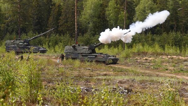 Tanques alemanes durante los ejercicios de la OTAN en Lituania - Sputnik Mundo