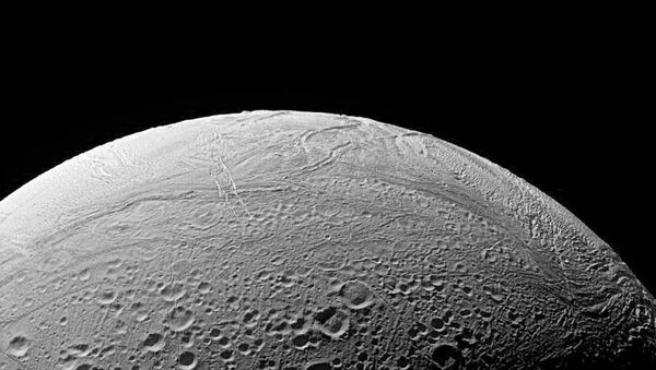 La luna de Saturno Enceladus - Sputnik Mundo