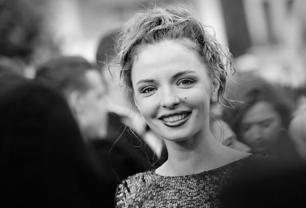 Las estrellas de la belleza: una mirada en blanco y negro al Festival de Cannes - Sputnik Mundo