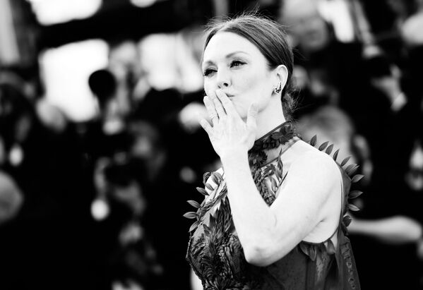 Las estrellas de la belleza: una mirada en blanco y negro al Festival de Cannes - Sputnik Mundo