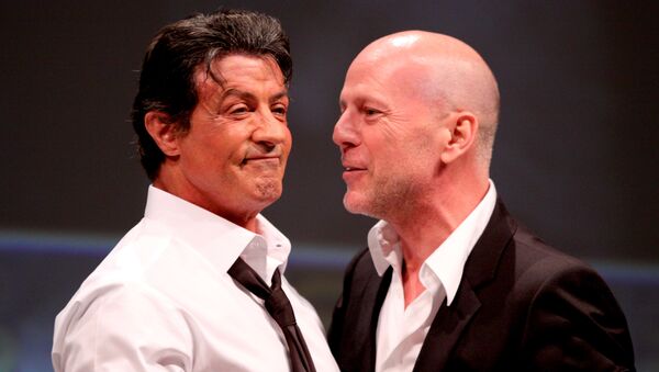 Sylvester Stallone y Bruce Willis en Comic-Con 2010 - Sputnik Mundo