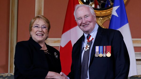 La presidenta de Chile, Michelle Bachelet, y el gobernador general de Canadá, David Johnston - Sputnik Mundo