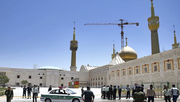 Situación cerca del mausoleo del imán Ruholá Jomeiní - Sputnik Mundo