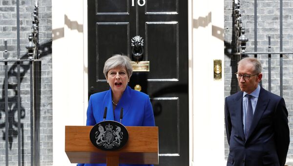 Theresa May, primera ministra del Reino Unido, tras las elecciones del Reino Unido - Sputnik Mundo