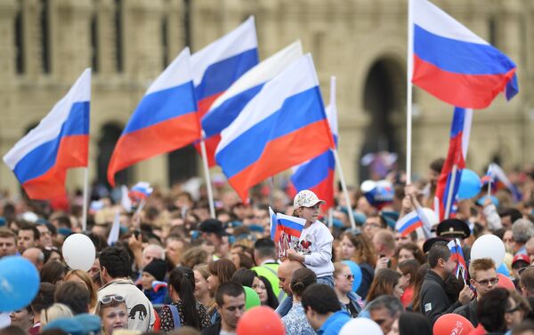 Celebración del Día de Rusia en Moscú - Sputnik Mundo