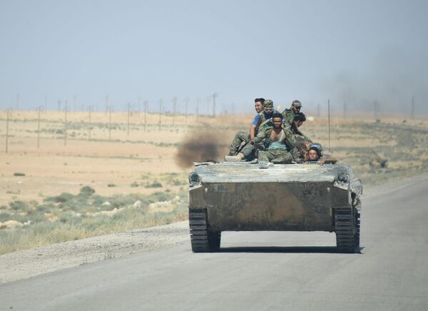 El Ejército sirio libera otro pueblo de las garras de los terroristas - Sputnik Mundo