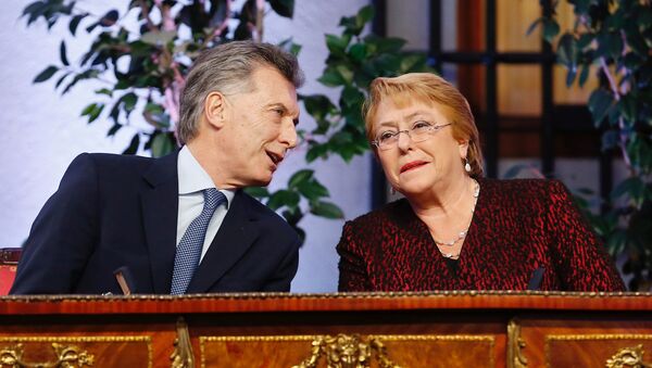 Presidente de Argentina, Mauricio Macri, y presidenta de Chile, Michelle Bachelet - Sputnik Mundo