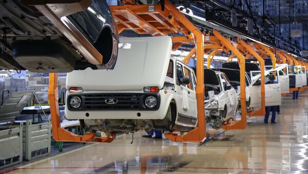 La fabricación de los coches Lada - Sputnik Mundo