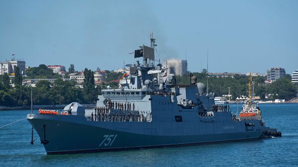 La fragata rusa Almirante Essen (archivo) - Sputnik Mundo