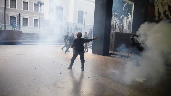 Disturbios en el edificio de la Asamblea Nacional en Venezuela - Sputnik Mundo