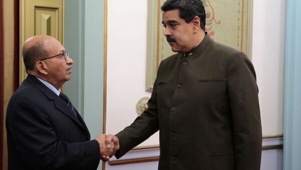Contralor general, Manuel Galindo y presidente de Venezuela, Nicolás Maduro - Sputnik Mundo