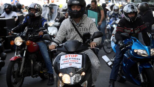 Motociclistas protestan en Londres por los ataques con ácido - Sputnik Mundo