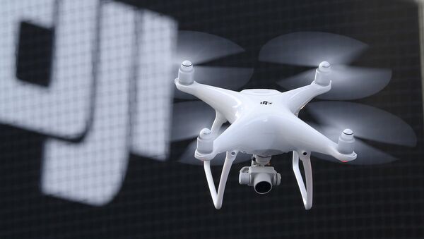 Un dron fabricado por la empresa DJI (imagen ilustrativa) - Sputnik Mundo