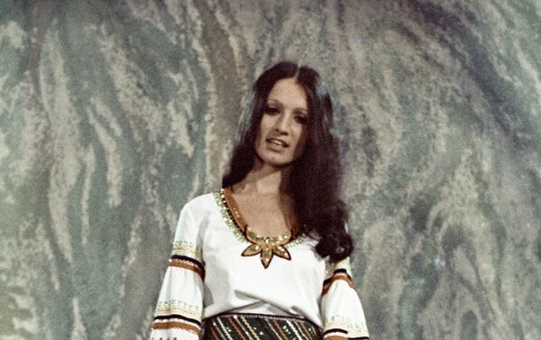 La cantante Sofía Rotaru el año 1975 - Sputnik Mundo
