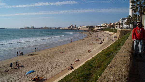 Una playa de Cádiz - Sputnik Mundo