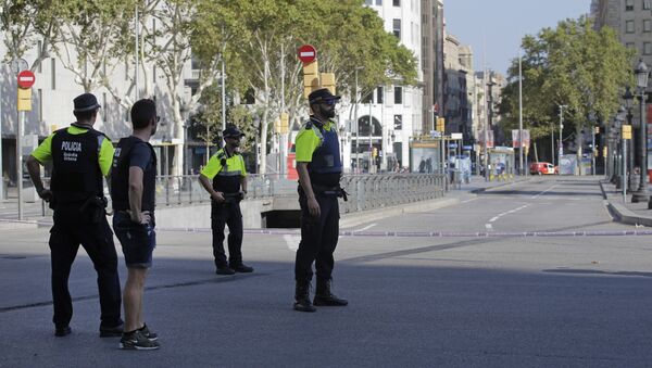 Los policías en Barcelona - Sputnik Mundo