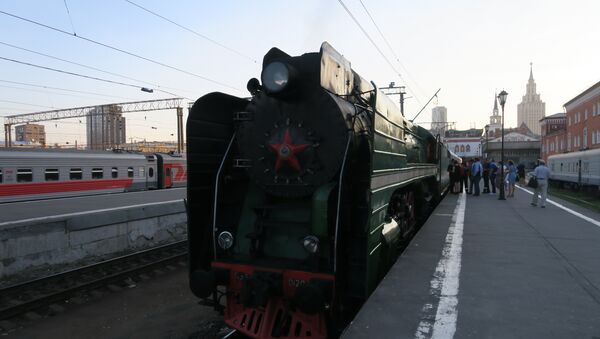 El tren 'Rusia Imperial' en la estación - Sputnik Mundo