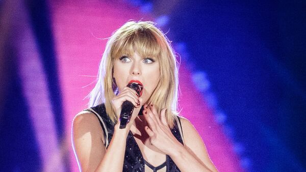 Taylor Swift, cantante estadounidense (archivo) - Sputnik Mundo