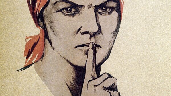 Imagen soviética de una mujer pidiendo que guarden silencio - Sputnik Mundo