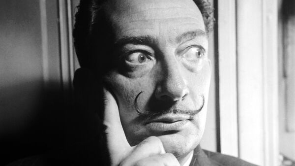 Salvador Dalí, artista español - Sputnik Mundo