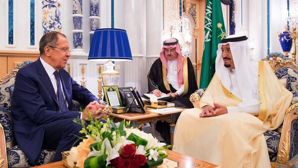 Serguéi Lavrov, el ministro de Asuntos Exteriores de Rusia durante su visita a Arabia Saudí - Sputnik Mundo