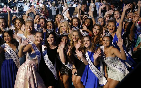 La nueva Miss América y sus rivales - Sputnik Mundo