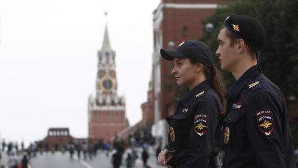 Policía rusa en la Plaza Roja, Moscú (archivo) - Sputnik Mundo