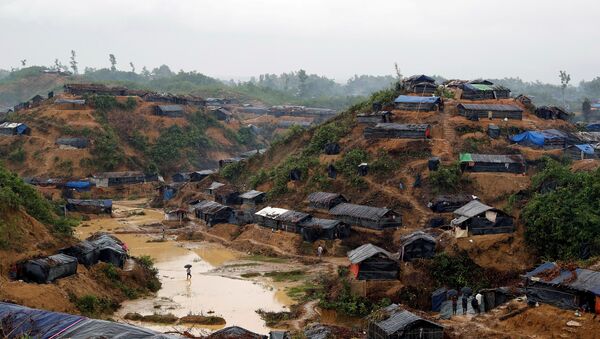 Campo de los refugiados rohinyás en Cox's Bazar, Bangladés - Sputnik Mundo