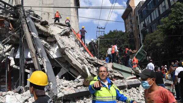 Las consecuencias del terremoto en Puebla, México - Sputnik Mundo