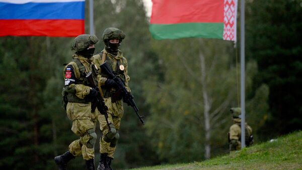 Maniobras ruso-bielorrusas Zapad 2017 - Sputnik Mundo