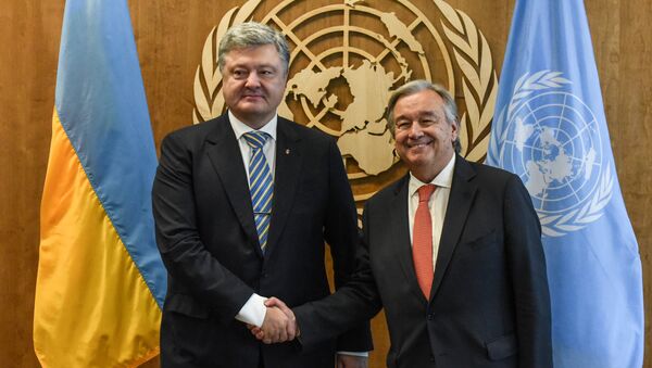 Presidente ucraniano, Petró Poroshenko, y secretario general de la ONU, Antonio Guterres - Sputnik Mundo