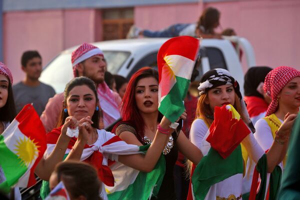 La cara femenina del referéndum independentista kurdo - Sputnik Mundo