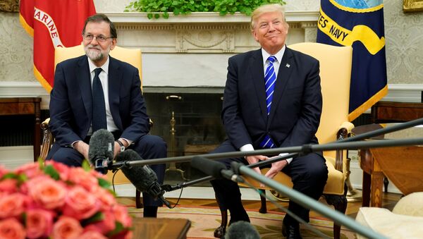 El presidente de España, Mariano Rajoy y su homólogo Donald Trump - Sputnik Mundo