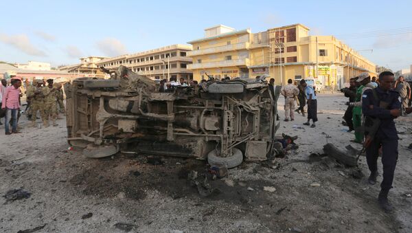 Lugar del atentado en Somalia - Sputnik Mundo