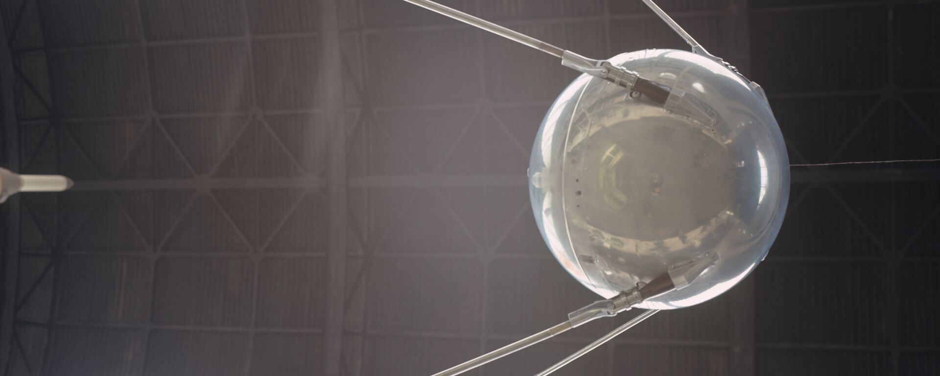 El Sputnik 1, el primer satélite artificial de la Tierra. - Sputnik Mundo, 1920, 04.10.2017