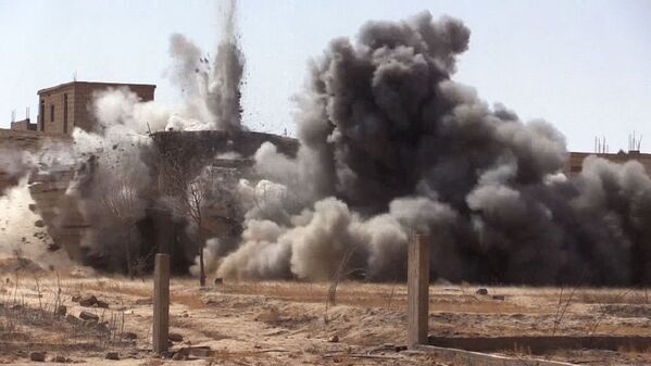 Así se han retirado las minas de la ciudad siria de Deir Ezzor - Sputnik Mundo