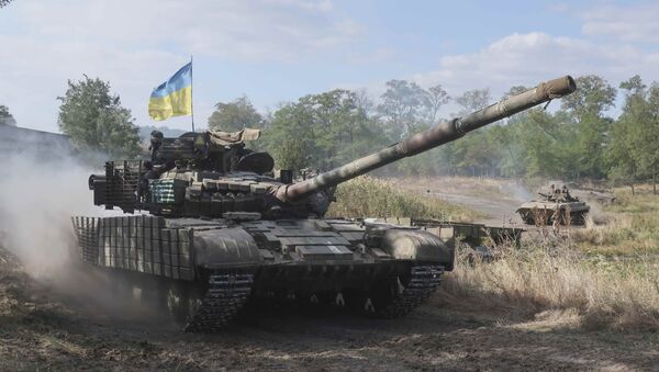 Tanque ucraniano (imagen referencial) - Sputnik Mundo