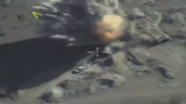 Fuerza Aérea rusa pulveriza a comandantes de Daesh en Siria - Sputnik Mundo