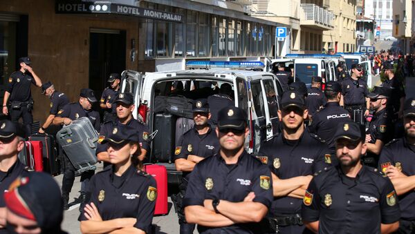 Policía Nacional de España en Cataluña - Sputnik Mundo