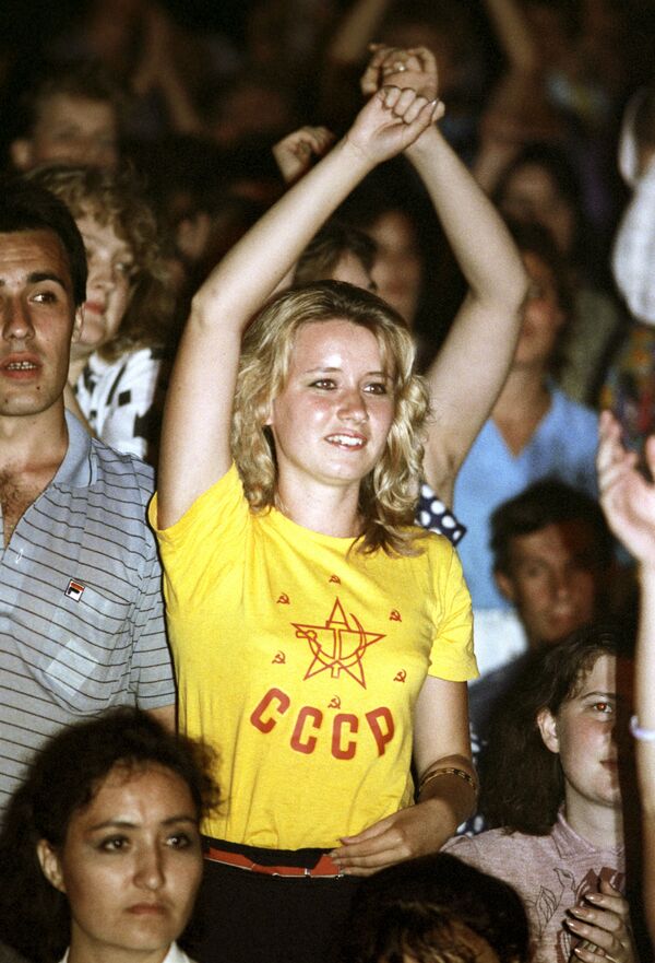 Deporte y conciertos de rock: la juventud soviética, como nunca la habías visto - Sputnik Mundo