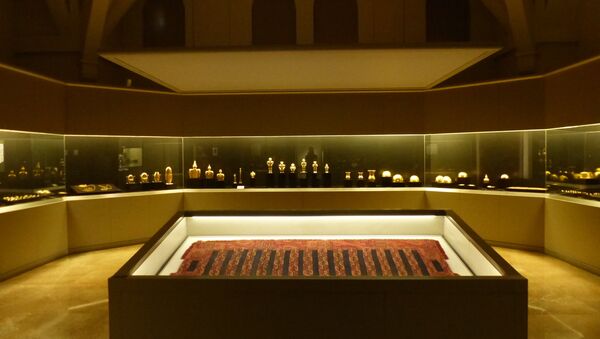 Sala con objetos de la cultura Quimbaya en Museo de América, Madrid - Sputnik Mundo