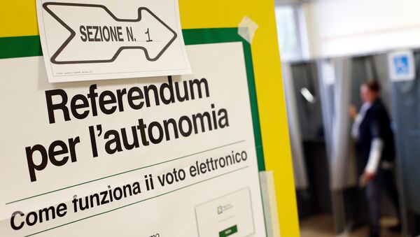 La votación del referéndum de autonomía de Lombardía - Sputnik Mundo
