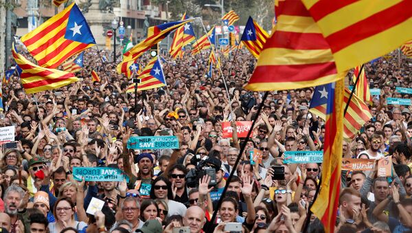 Las banderas de Cataluña - Sputnik Mundo