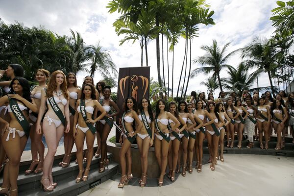 Las bellas nominadas para Miss Tierra en Manila - Sputnik Mundo