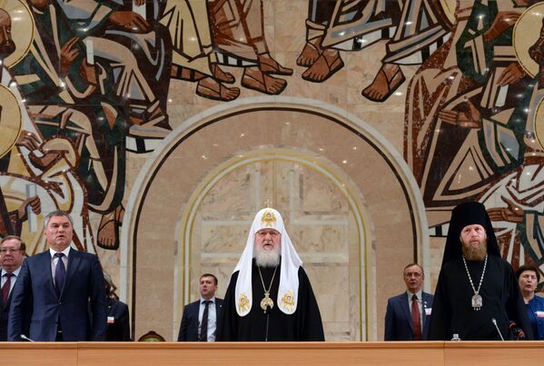El patriarca de Moscú y de toda Rusia, Kiril, en la ceremonia de apertura del Concilio Mundial del Pueblo Ruso celebrado en Moscú. - Sputnik Mundo