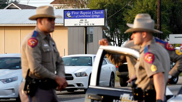 Las policías en el lugar de tiroteo en Texas, EEUU - Sputnik Mundo