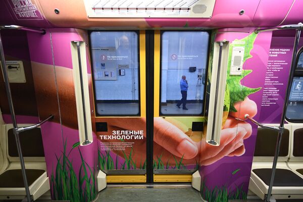 'Rusia rumbo al futuro', el nuevo tren temático del metro moscovita - Sputnik Mundo