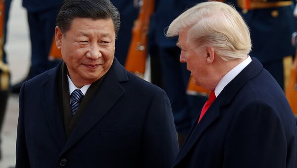 Xi Jinping, presidente de China, junto a Donald Trump, presidente de EEUU - Sputnik Mundo