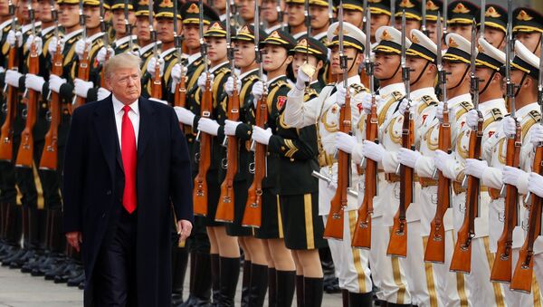 Donald Trump, presidente de EEUU, durante su visita a China - Sputnik Mundo
